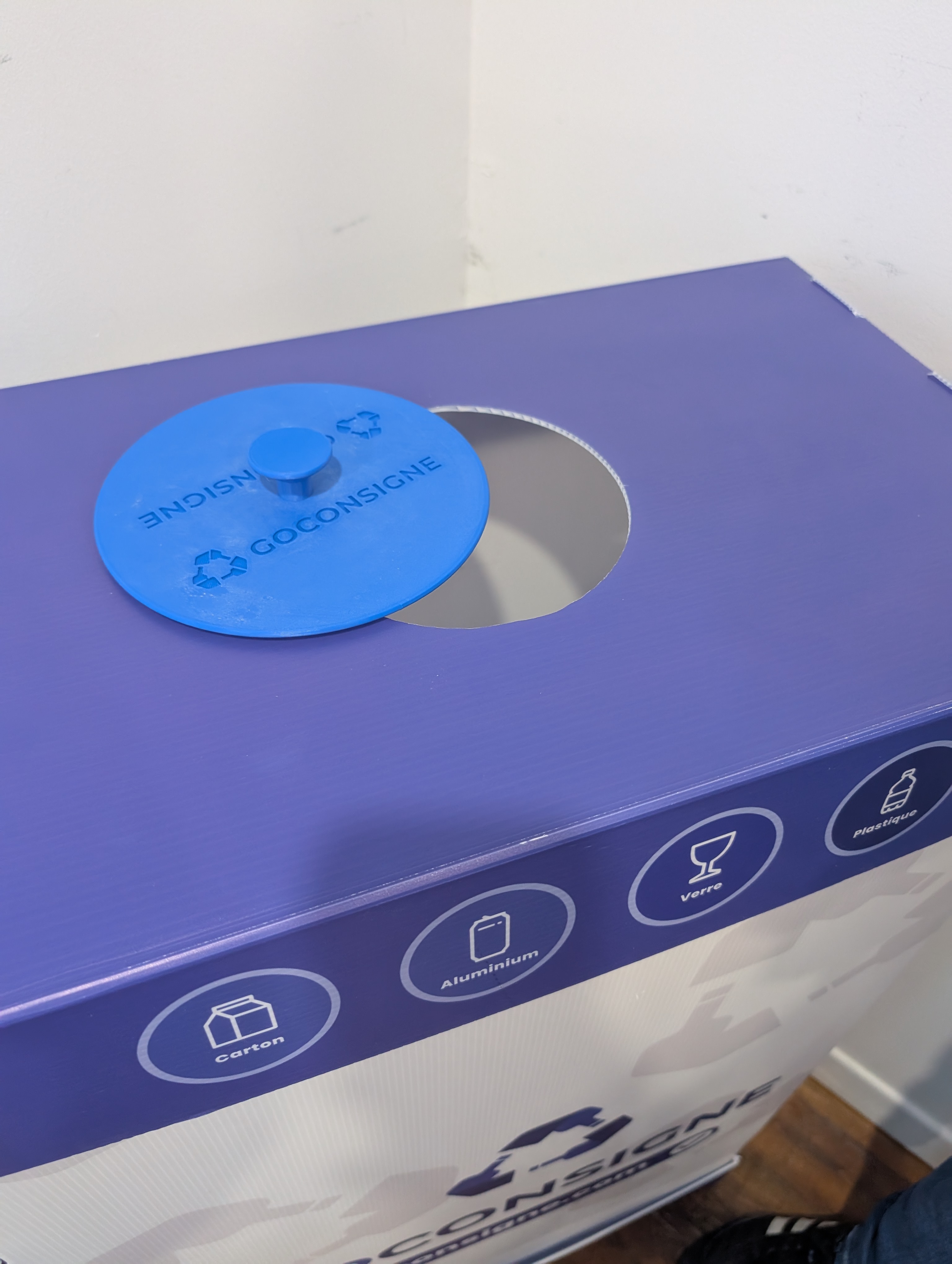 Bouchon pour boite Coroplast